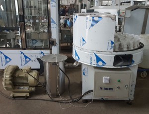 48頭半自動內(nèi)吹干機