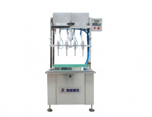 四頭半自動直線灌裝機